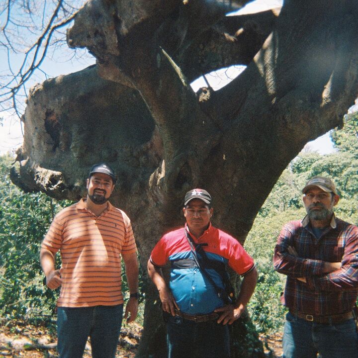 Andres Tomas and Carlos (1).JPG